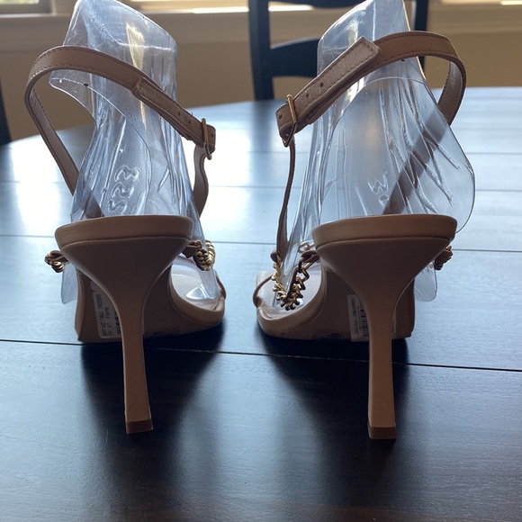 Gianni Bini Nude Dress Heels - Picture 4 of 7